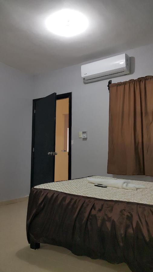 Hotel Popeye 巴耶斯城 外观 照片
