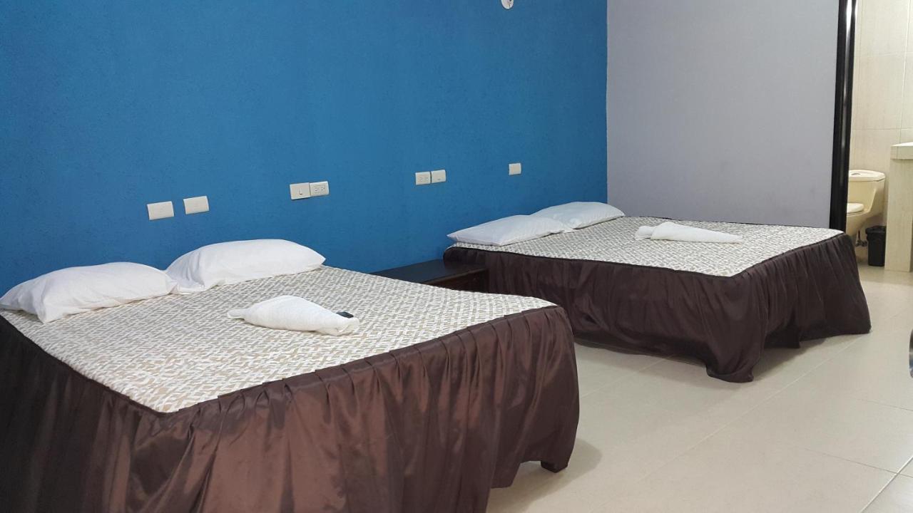 Hotel Popeye 巴耶斯城 外观 照片