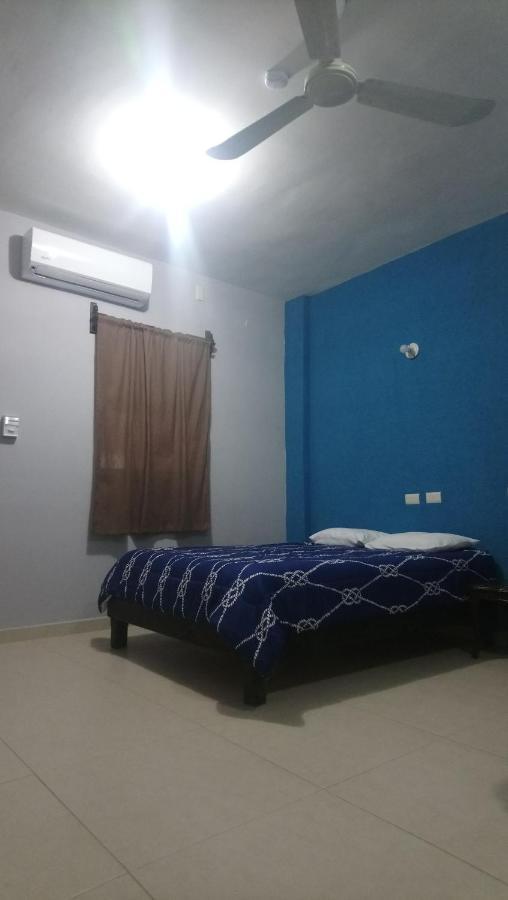 Hotel Popeye 巴耶斯城 外观 照片